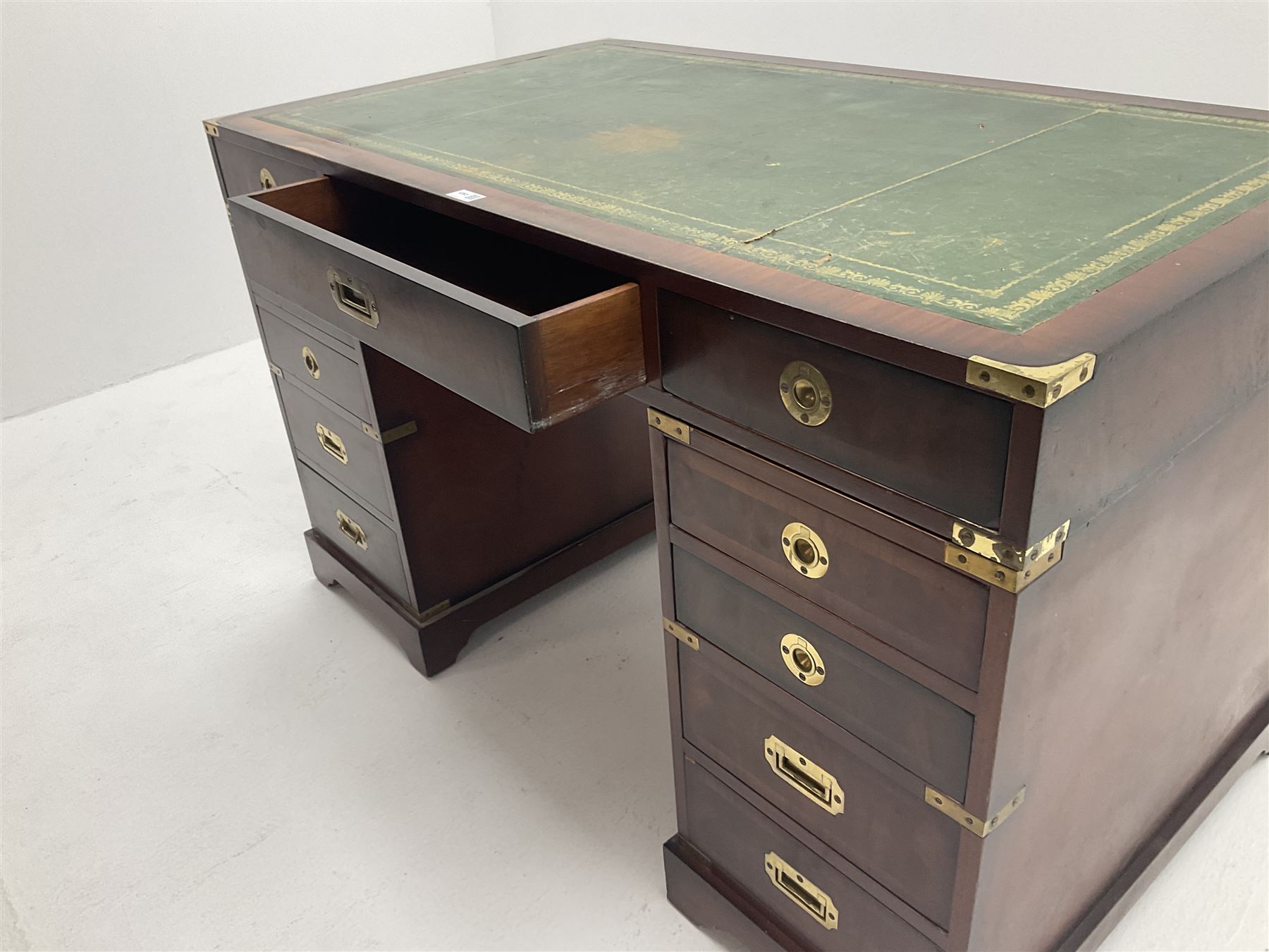 Mahogany campaign style kneehole desk - Image 3 of 3