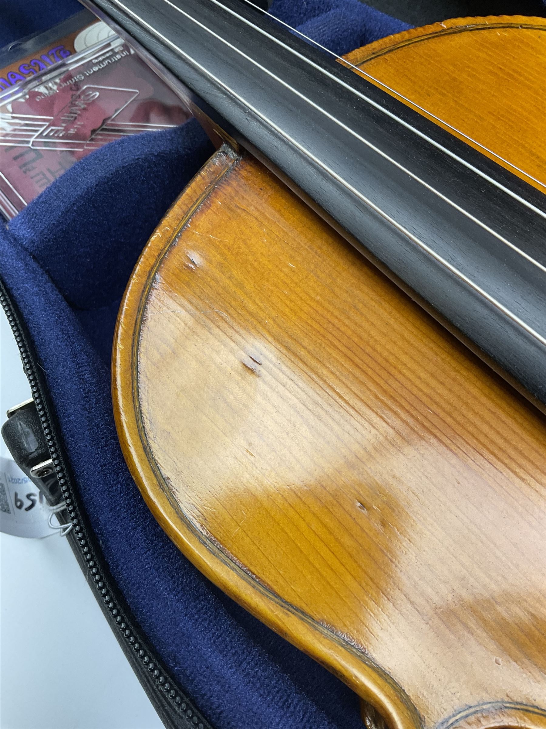 1920s continental large viola with 42cm two-piece maple back and ribs and wide grain sprucewood top - Image 21 of 21
