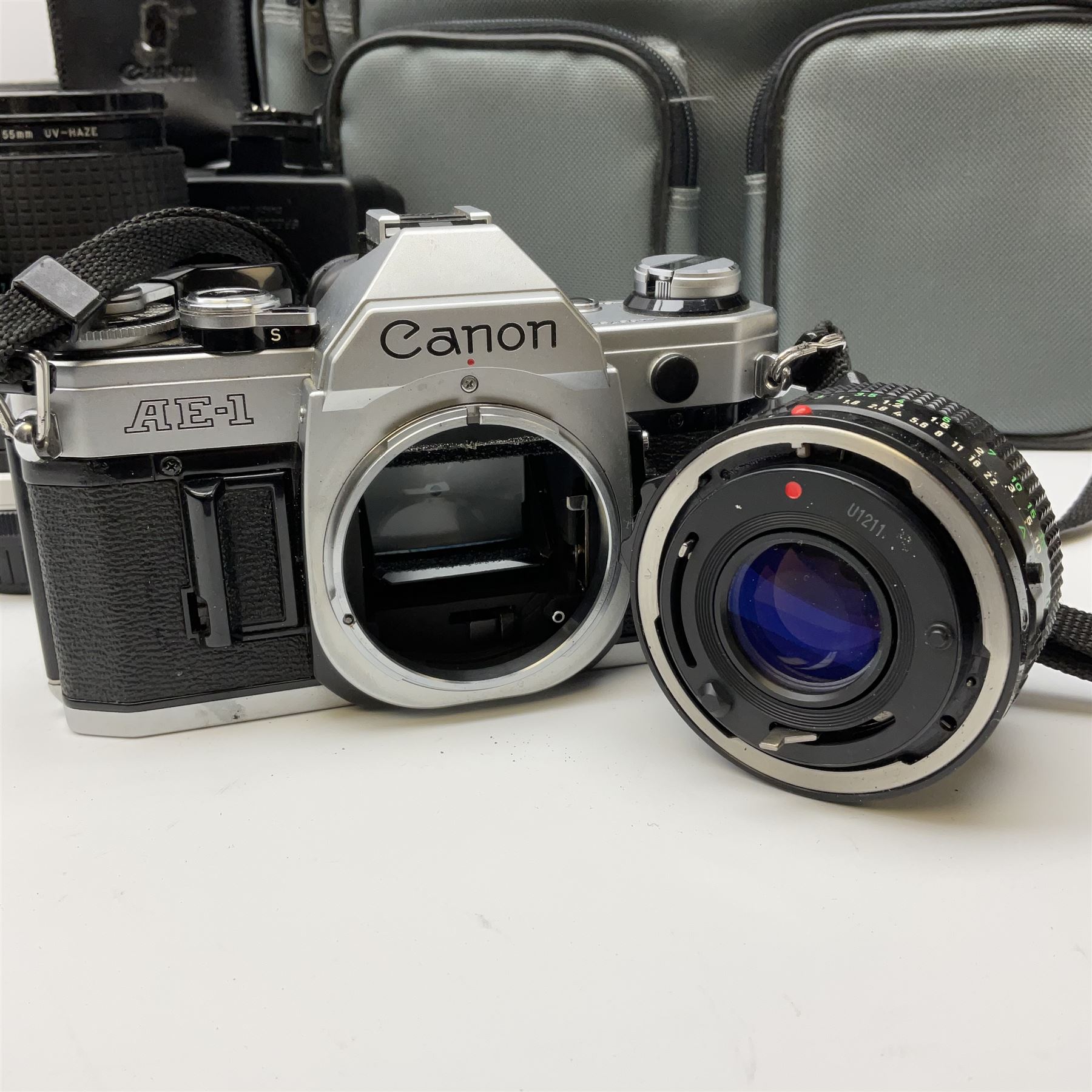 Canon AE1 camera - Image 10 of 13