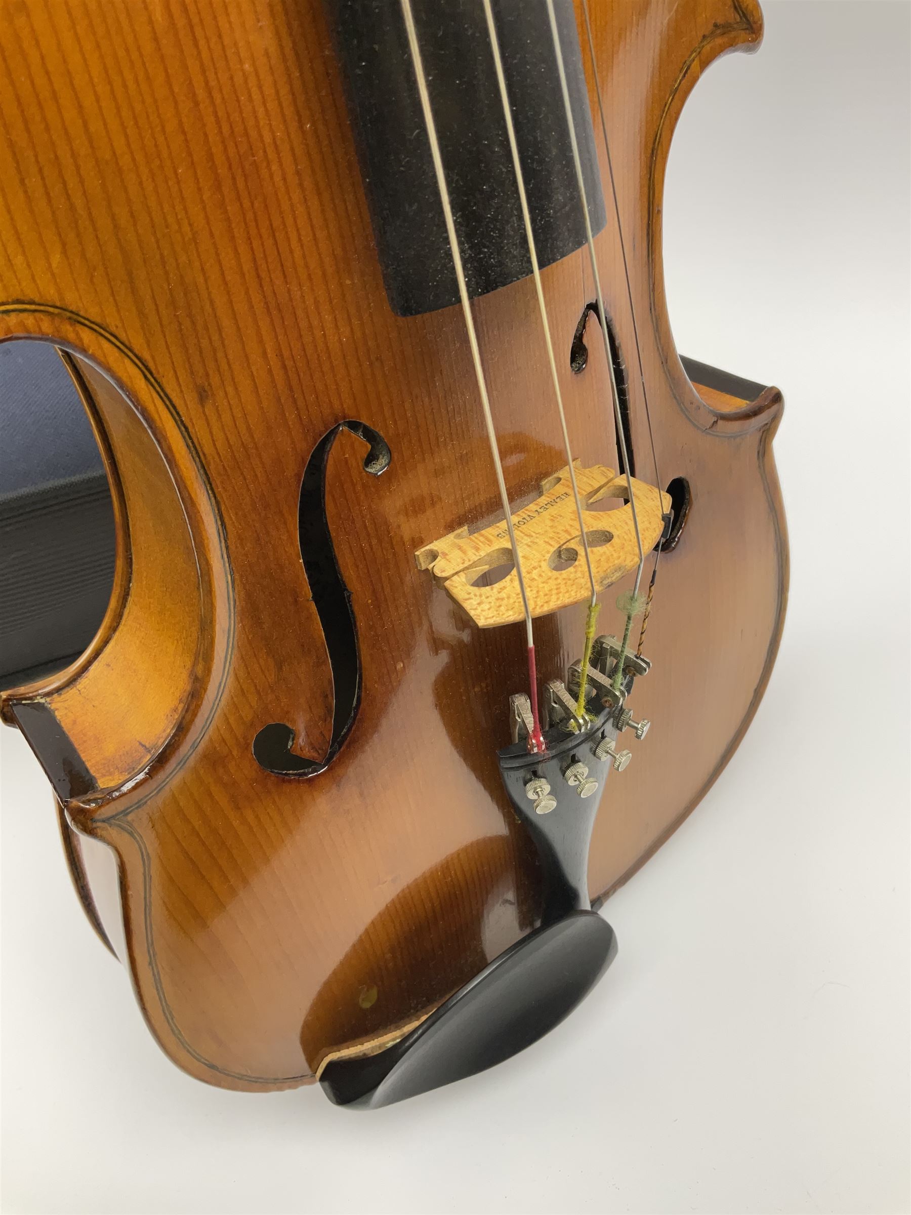 1920s continental large viola with 42cm two-piece maple back and ribs and wide grain sprucewood top - Image 2 of 21