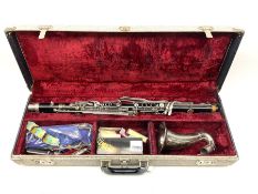 Selmer Bundy alto clarinet with nickel mounts and Yamaha 5C mouthpiece US Pat. 2775915 L81cm