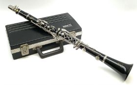 Boosey & Hawkes Regent five-piece clarinet serial no.520487