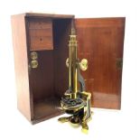 19th century Henry Crouch lacquered brass and black monocular microscope inscribed 'H. Crouch 51 Lon