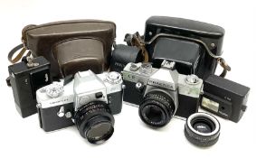 Leitz Leicaflex camera