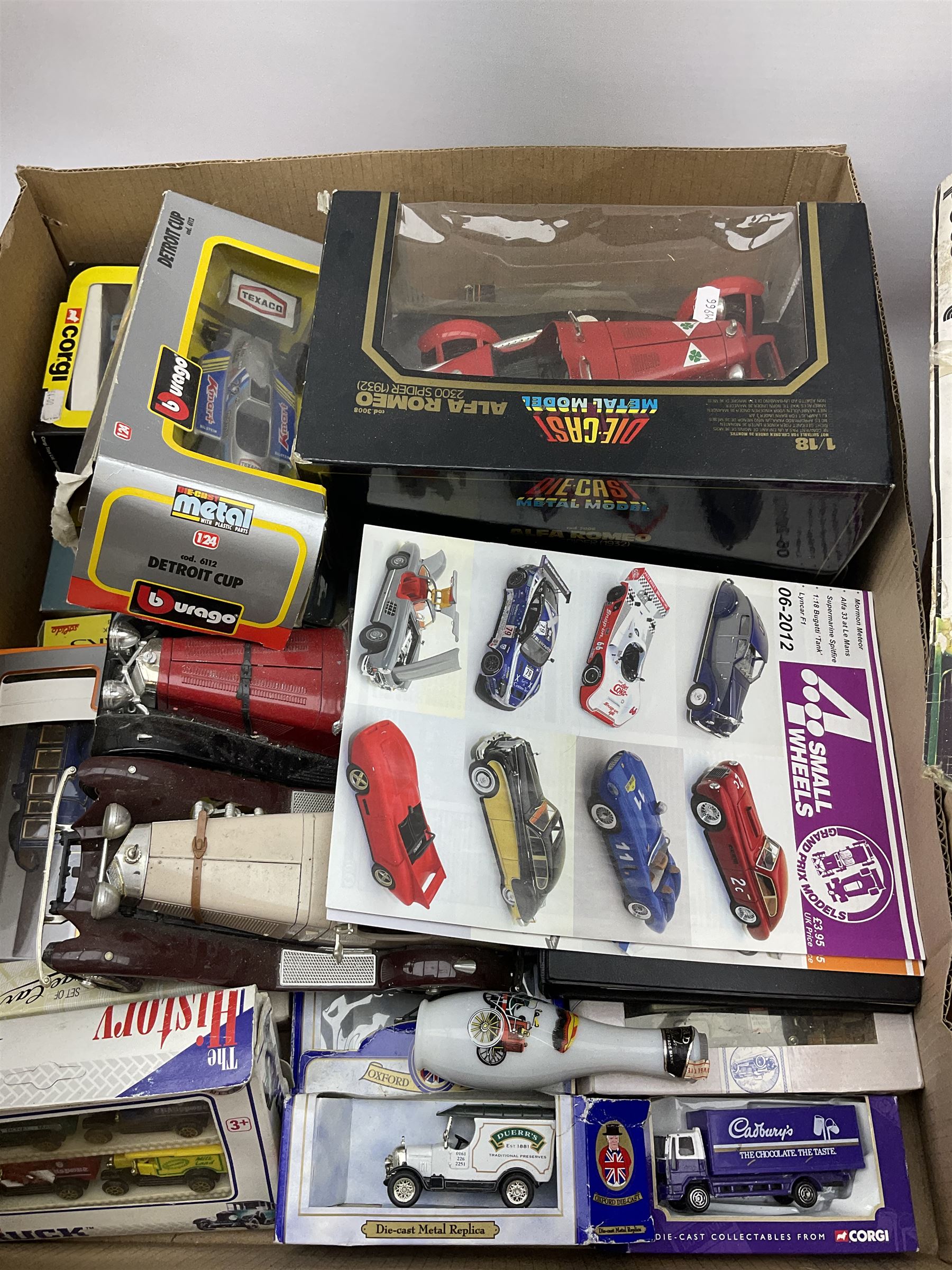 Toys including boxed and loose diecast model vehicles - Image 4 of 4