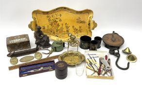 Group of assorted collectables