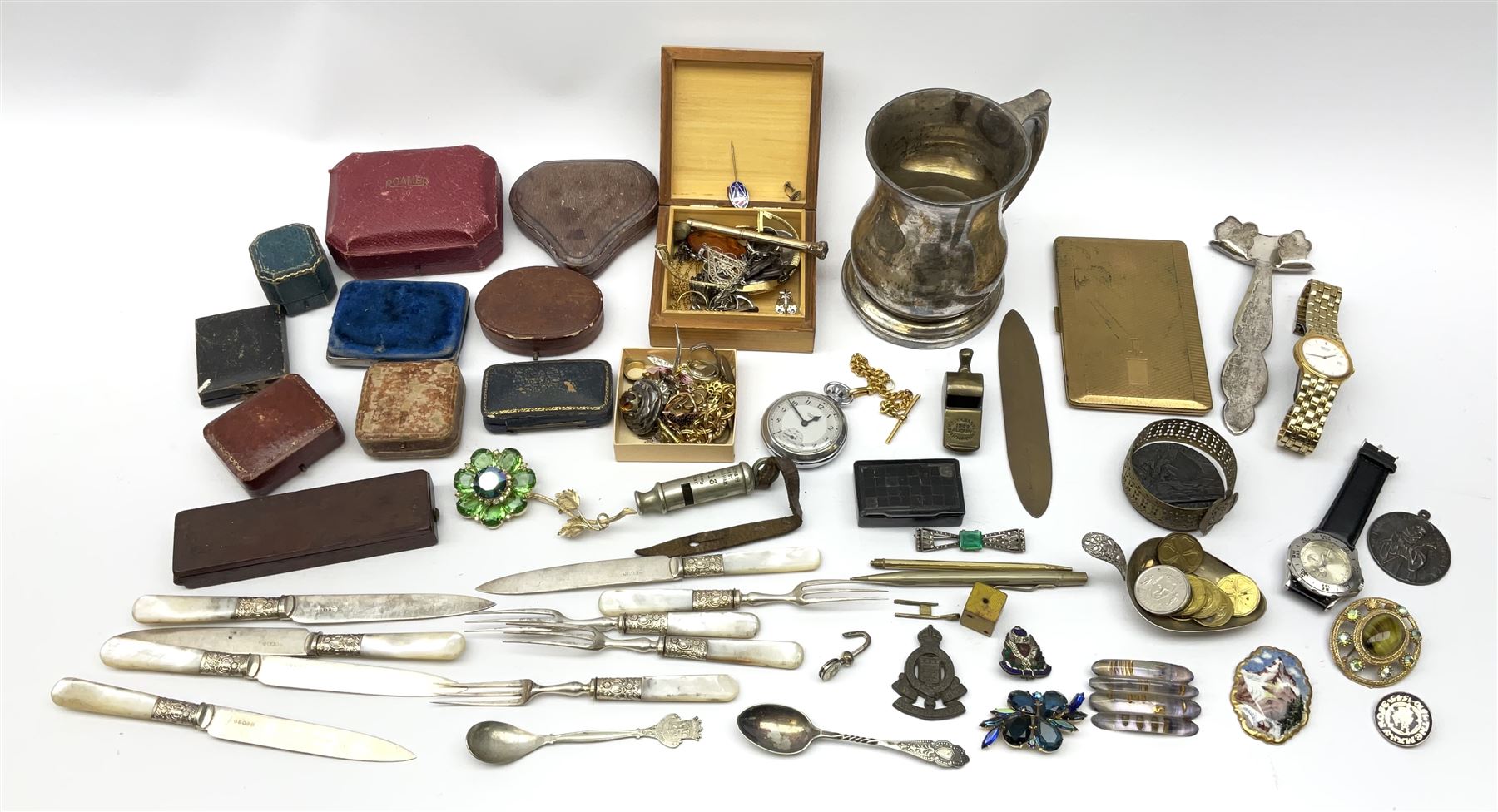 Various vintage jewellery boxes