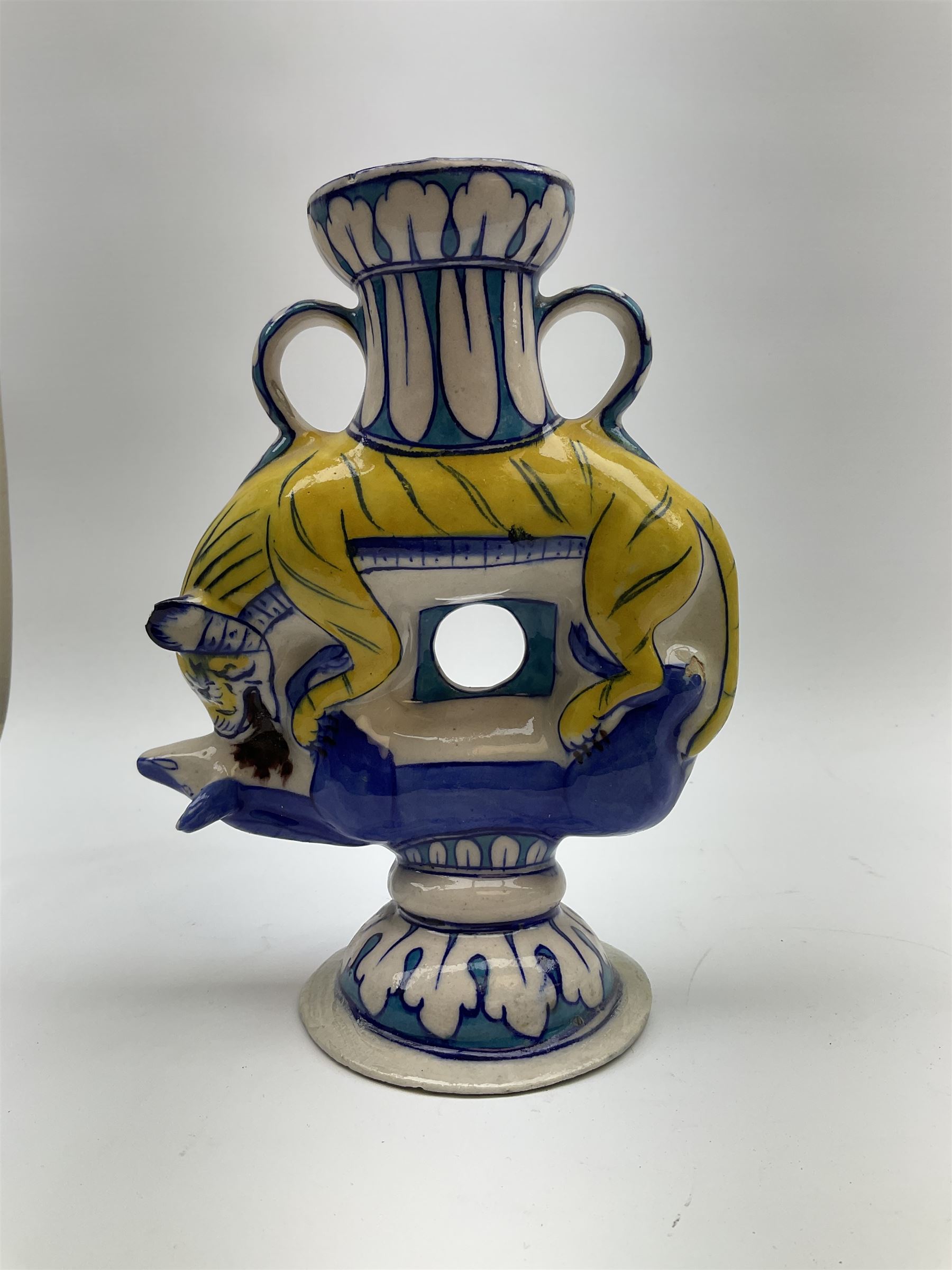 An early 20th century pottery twin handled vase - Image 7 of 16