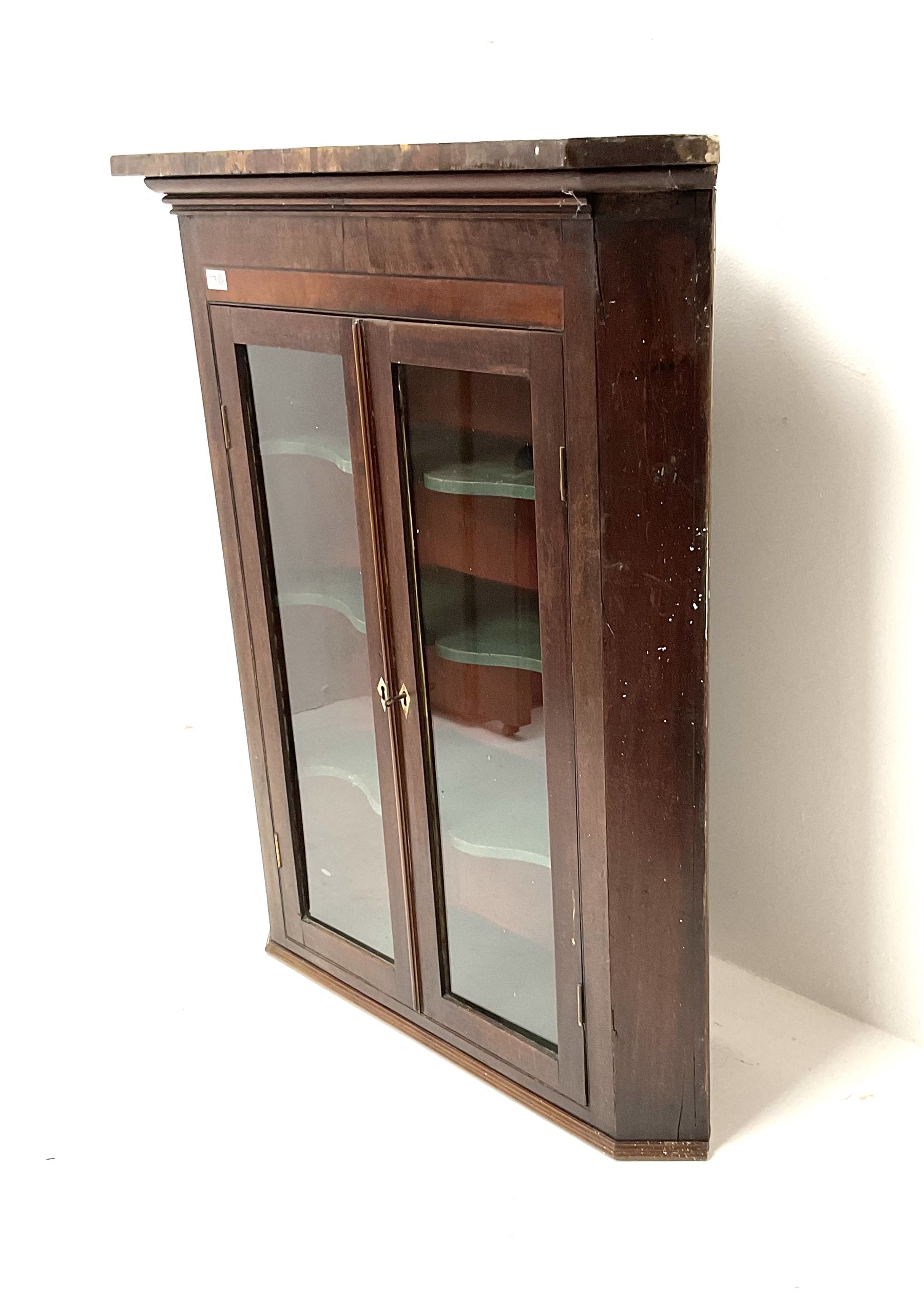 19th century mahogany hanging corner cabinet - Image 3 of 3