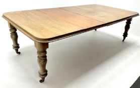 19th century mahogany telescopic extending dining table