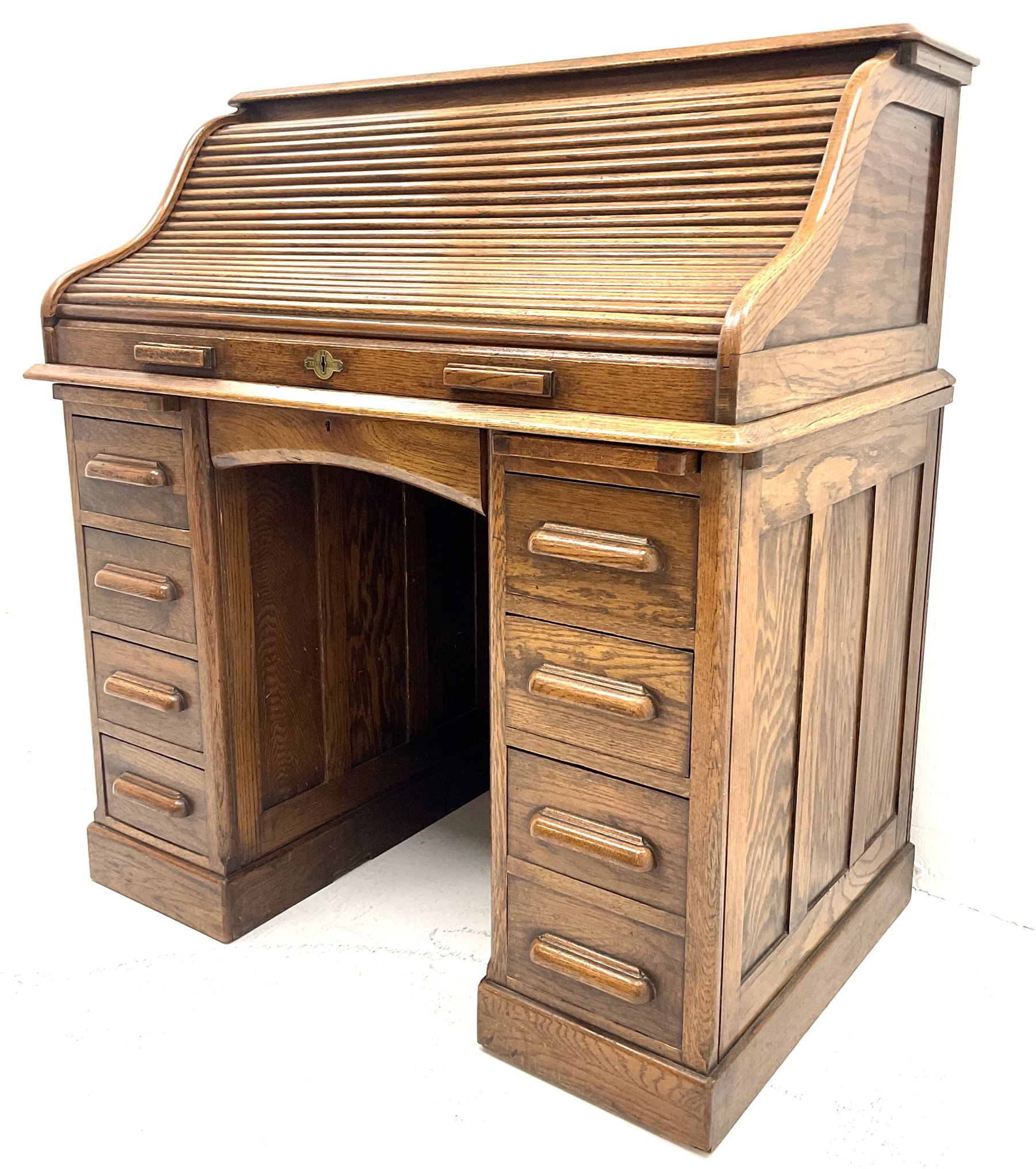 Early 20th century oak twin pedestal shaped tambour roll top desk enclosing fitted interior - Image 3 of 5