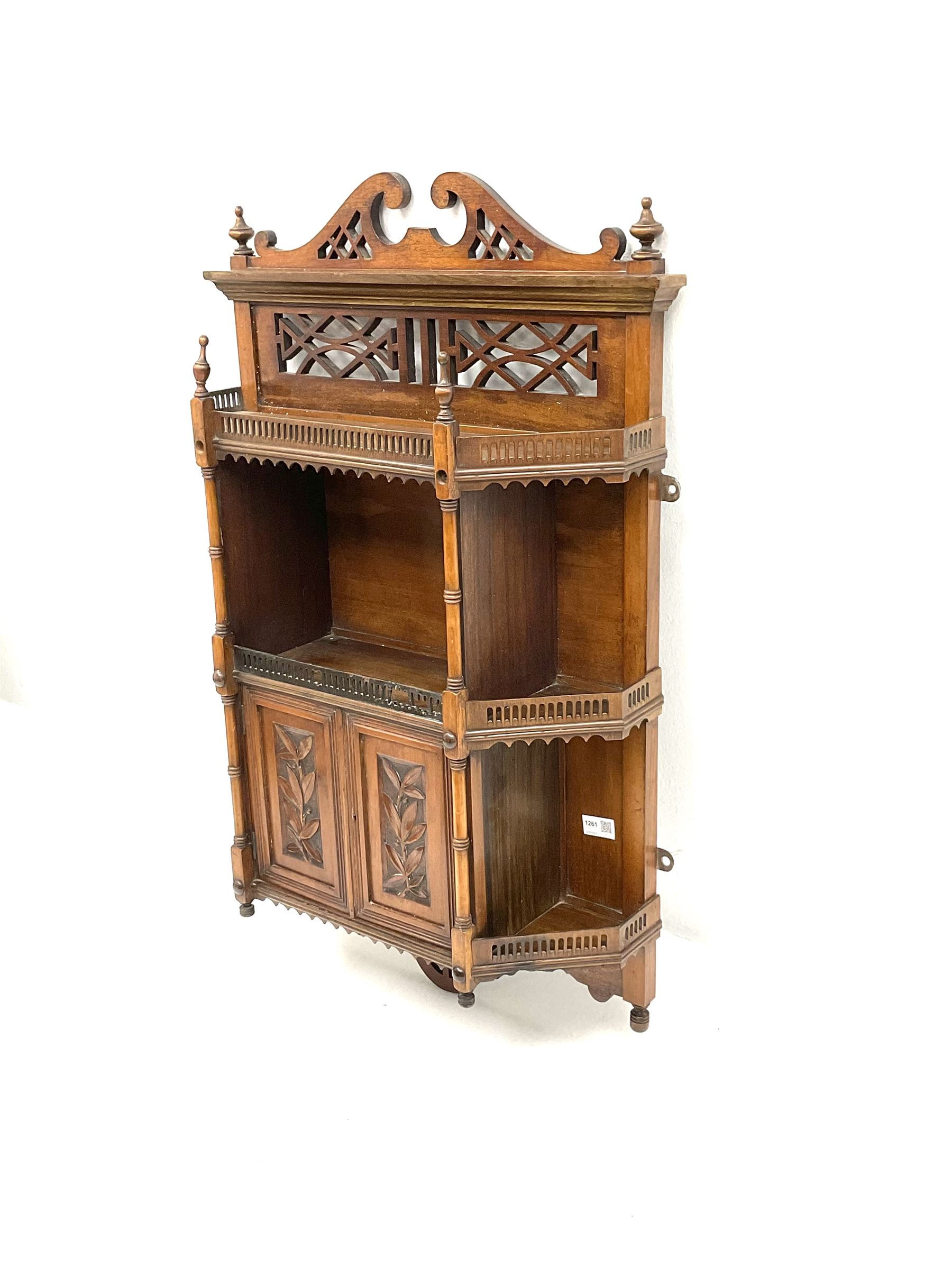 Early 20th century mahogany wall hanging cabinet - Image 2 of 2