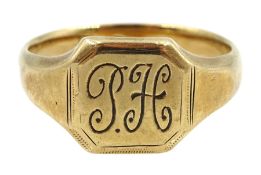 9ct gold signet ring engraved withing 'with everlasting love Lorna'