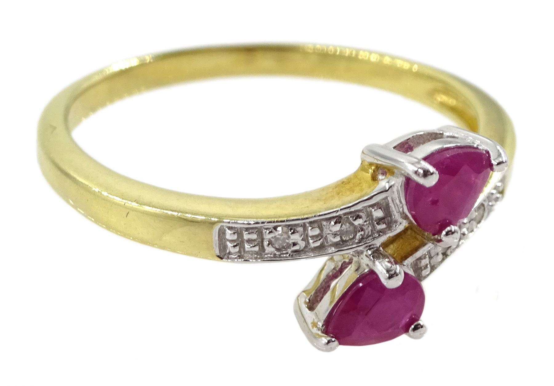 Silver-gilt pear shaped ruby ring - Image 3 of 4