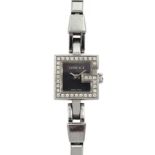 Gucci 102 G-Mini stainless steel and diamond ladies quartz wristwatch