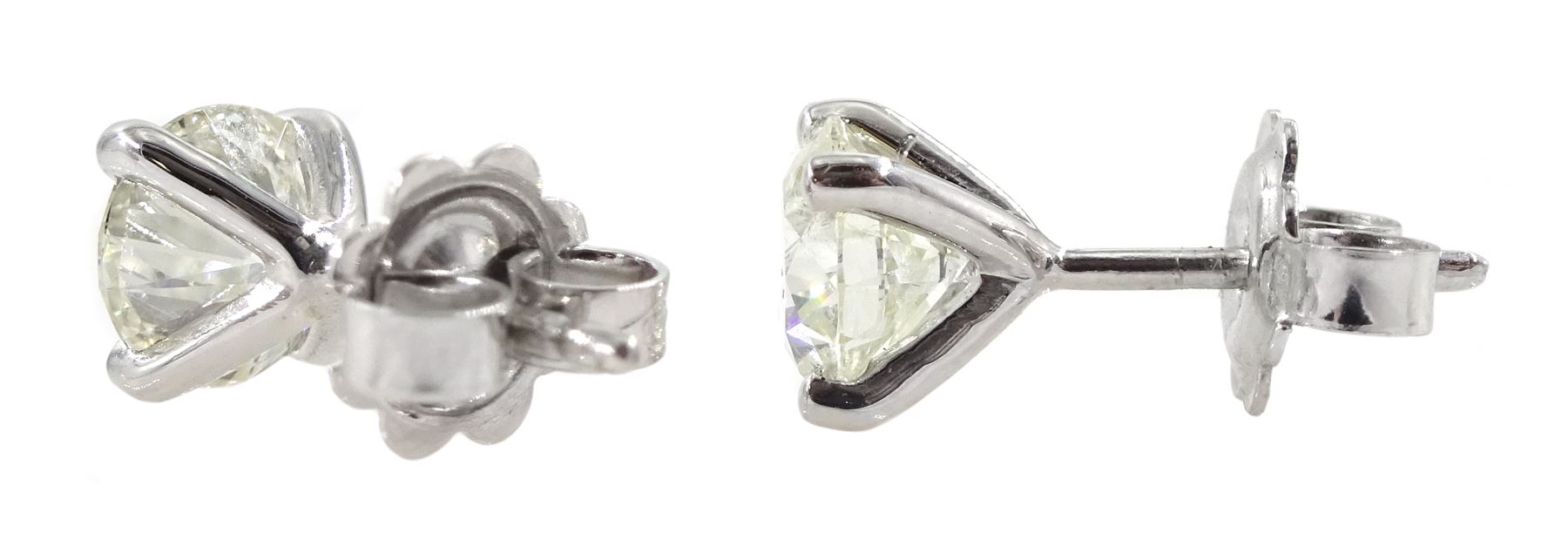 Pair of 18ct white gold brilliant cut diamond stud earrings - Image 2 of 3