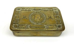 A WWI brass Christmas 1914 Queen Mary gift tin