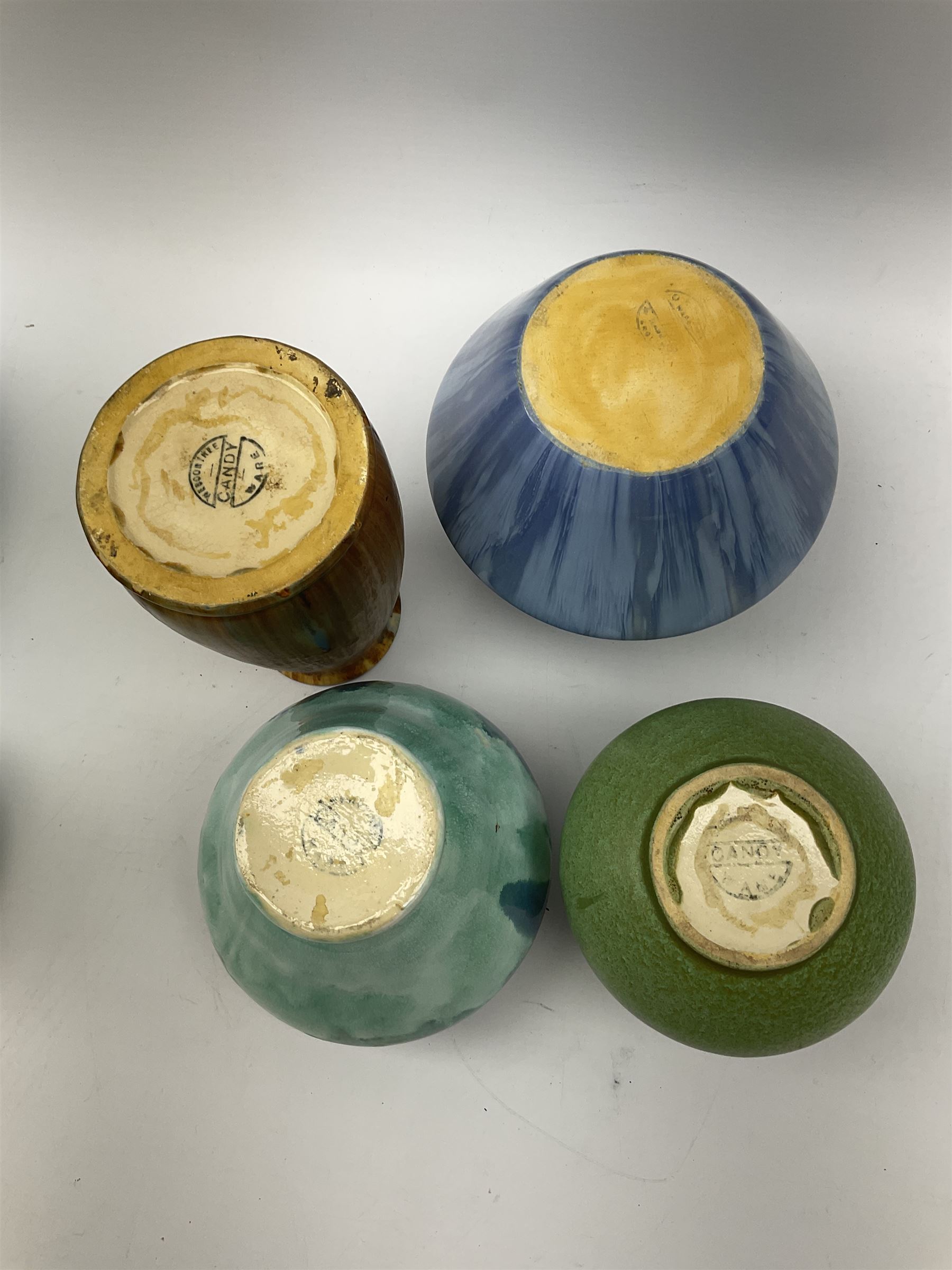 A group of Candy Ware vases - Bild 2 aus 2
