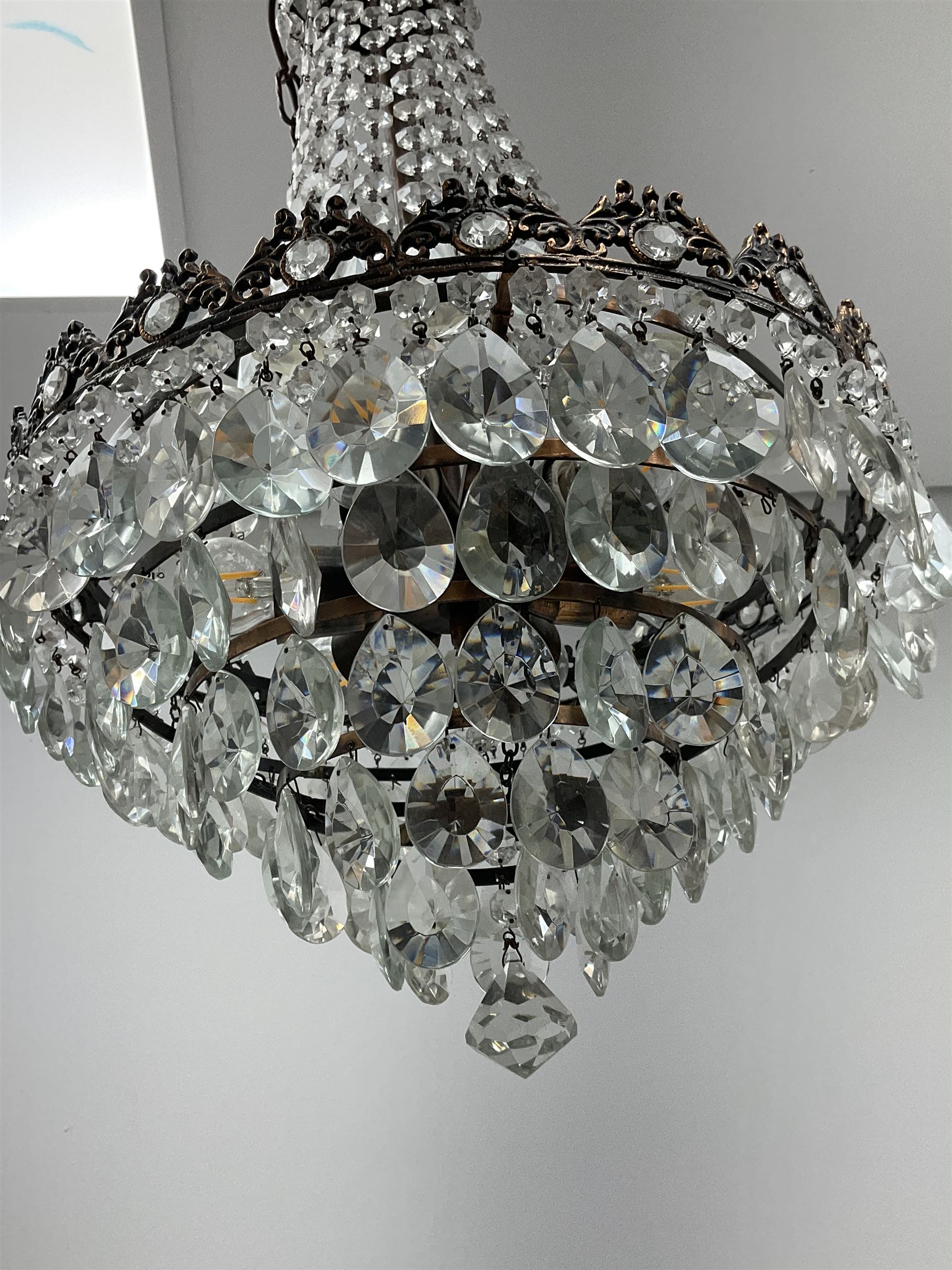 An early 20th century waterfall chandelier - Image 3 of 5