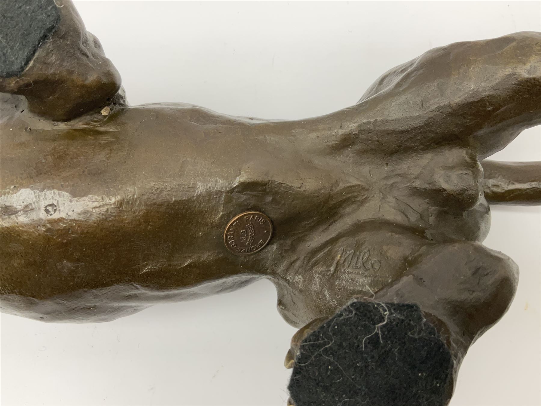 A bronze figure - Image 4 of 4