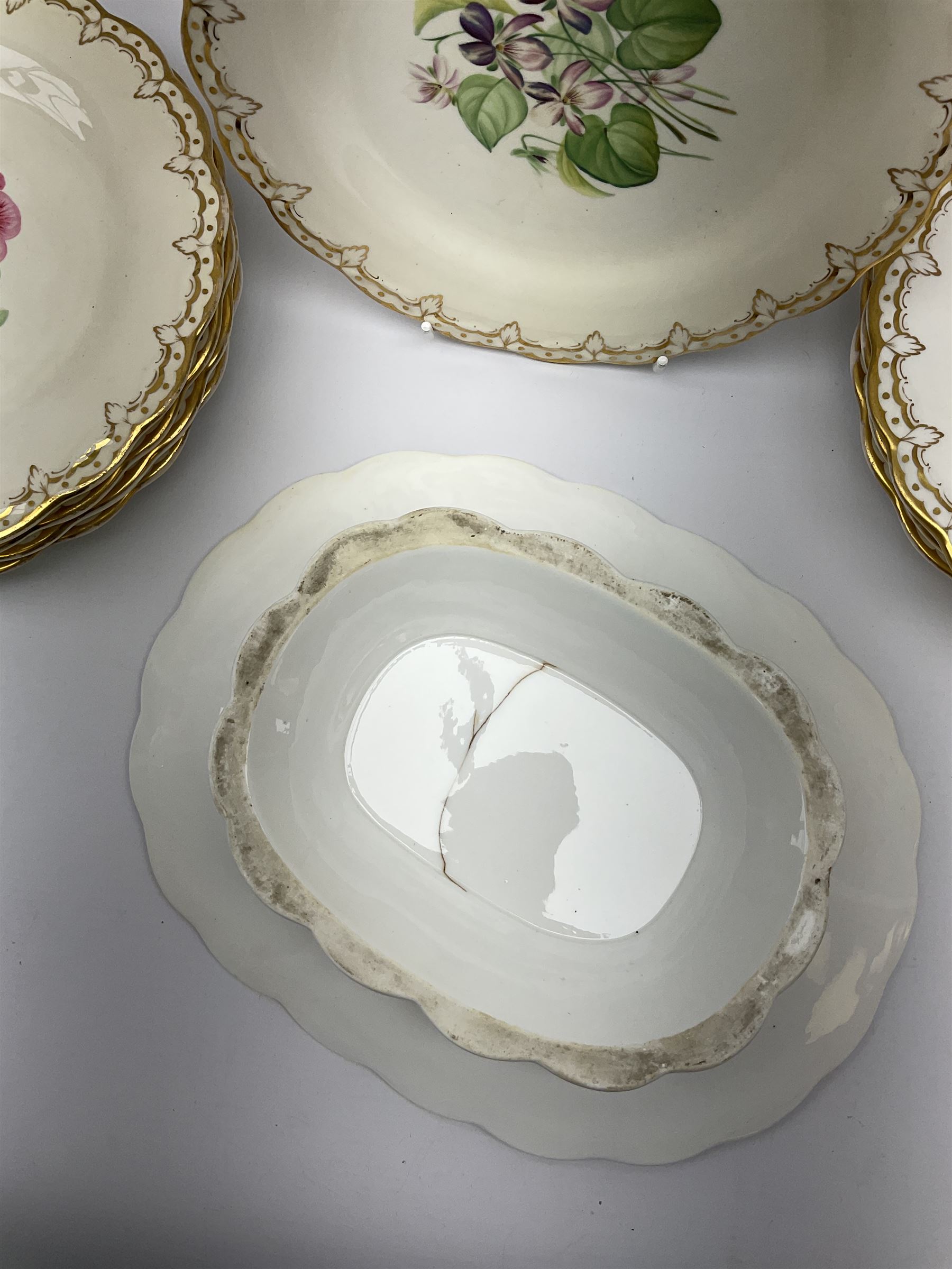 A 19th century part dessert service - Bild 3 aus 3