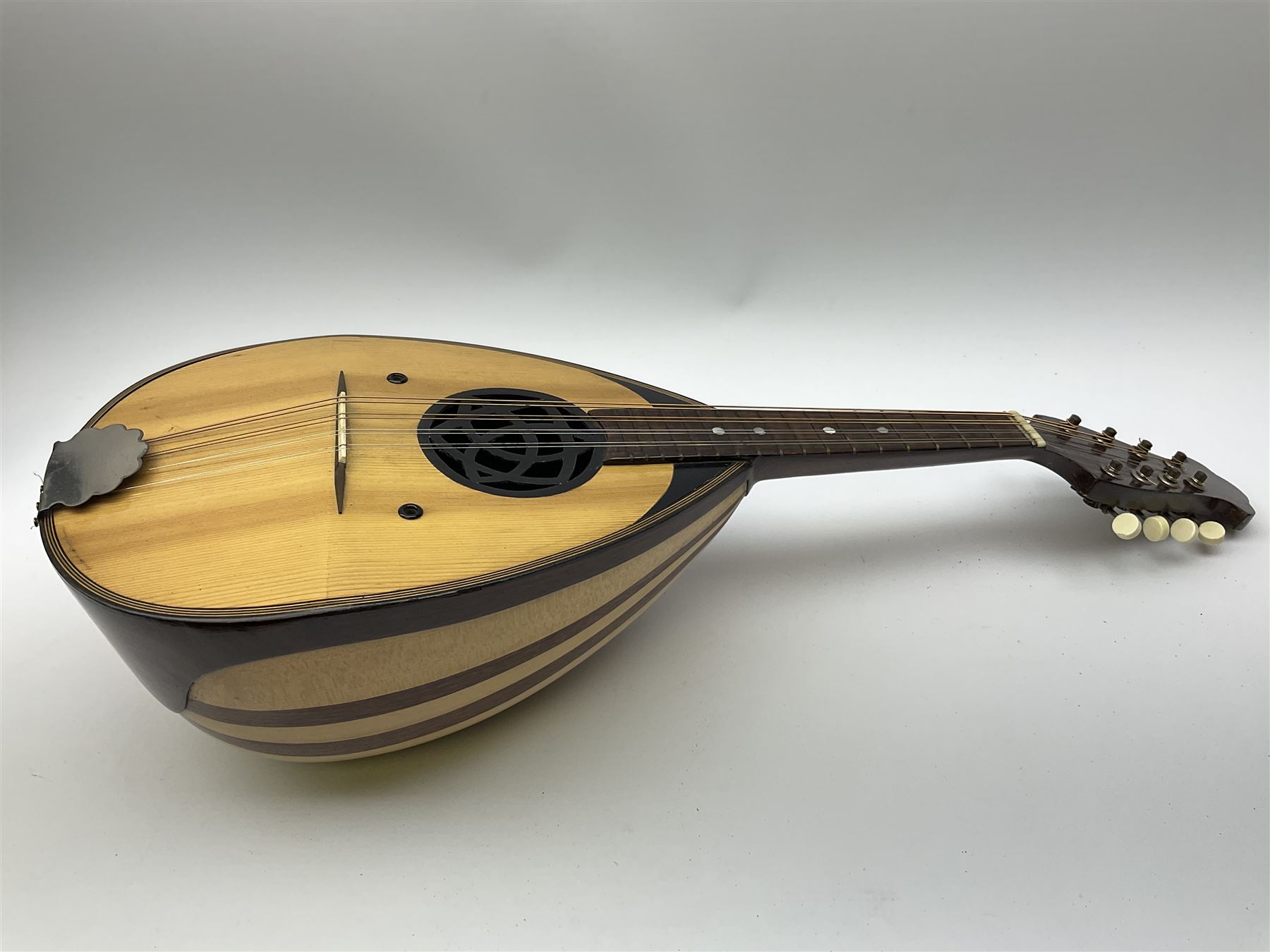 Cased bowl back mandolin - Bild 2 aus 9