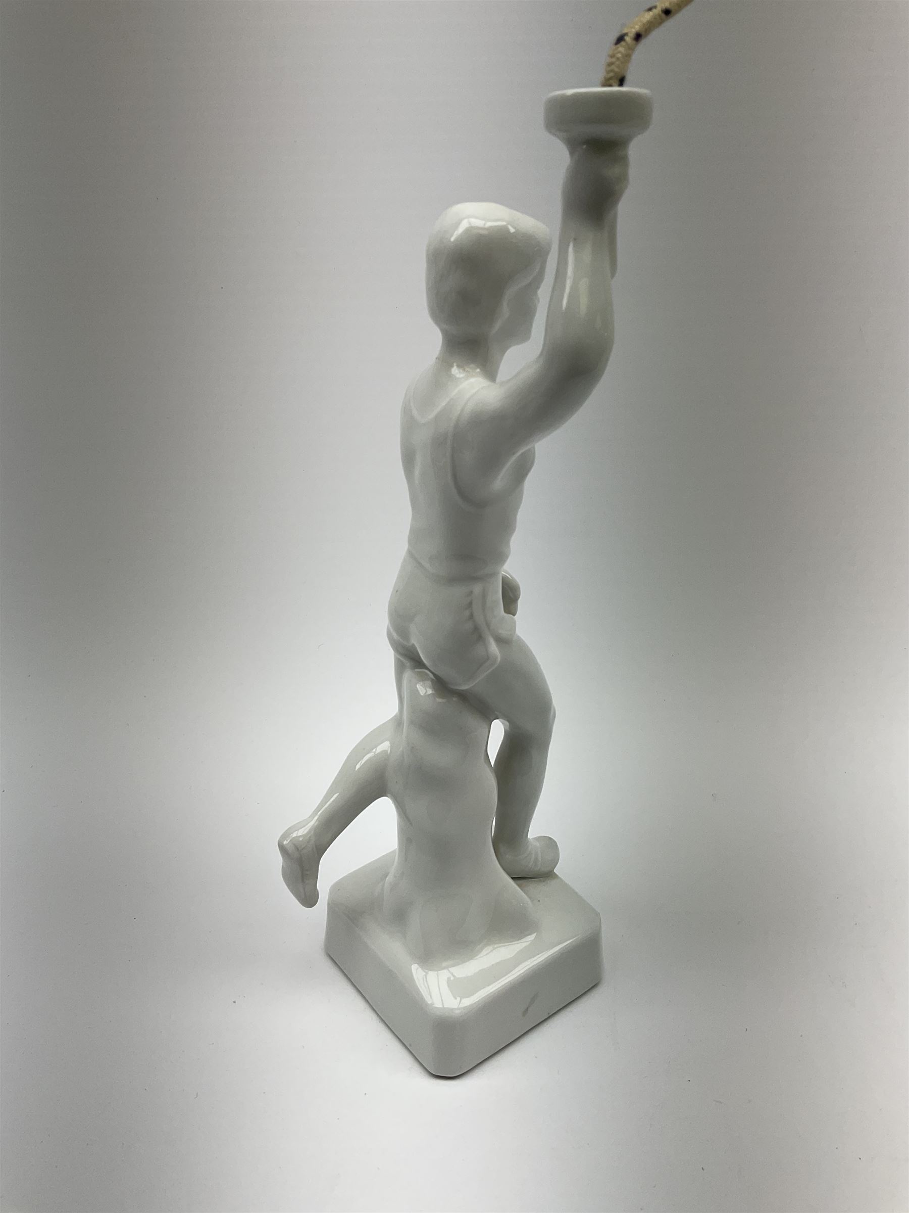 Ceramic Berlin Olympics white glazed figure of a torch bearer - Image 2 of 6