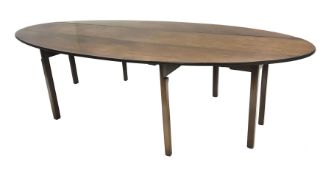 20th century Georgian style mahogany wake table