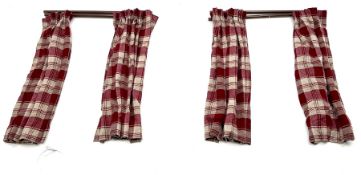 Two pairs of red and beige checkered line curtains along with curtain pole (W130cm