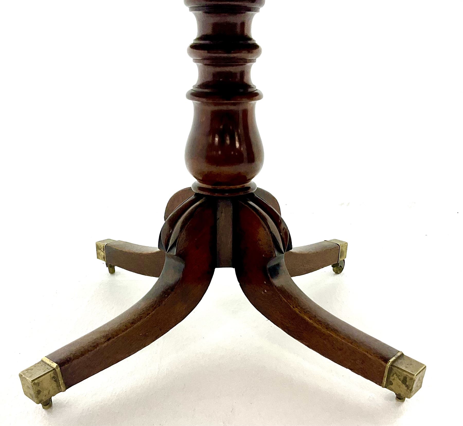 George III oval mahogany breakfast table - Image 4 of 4