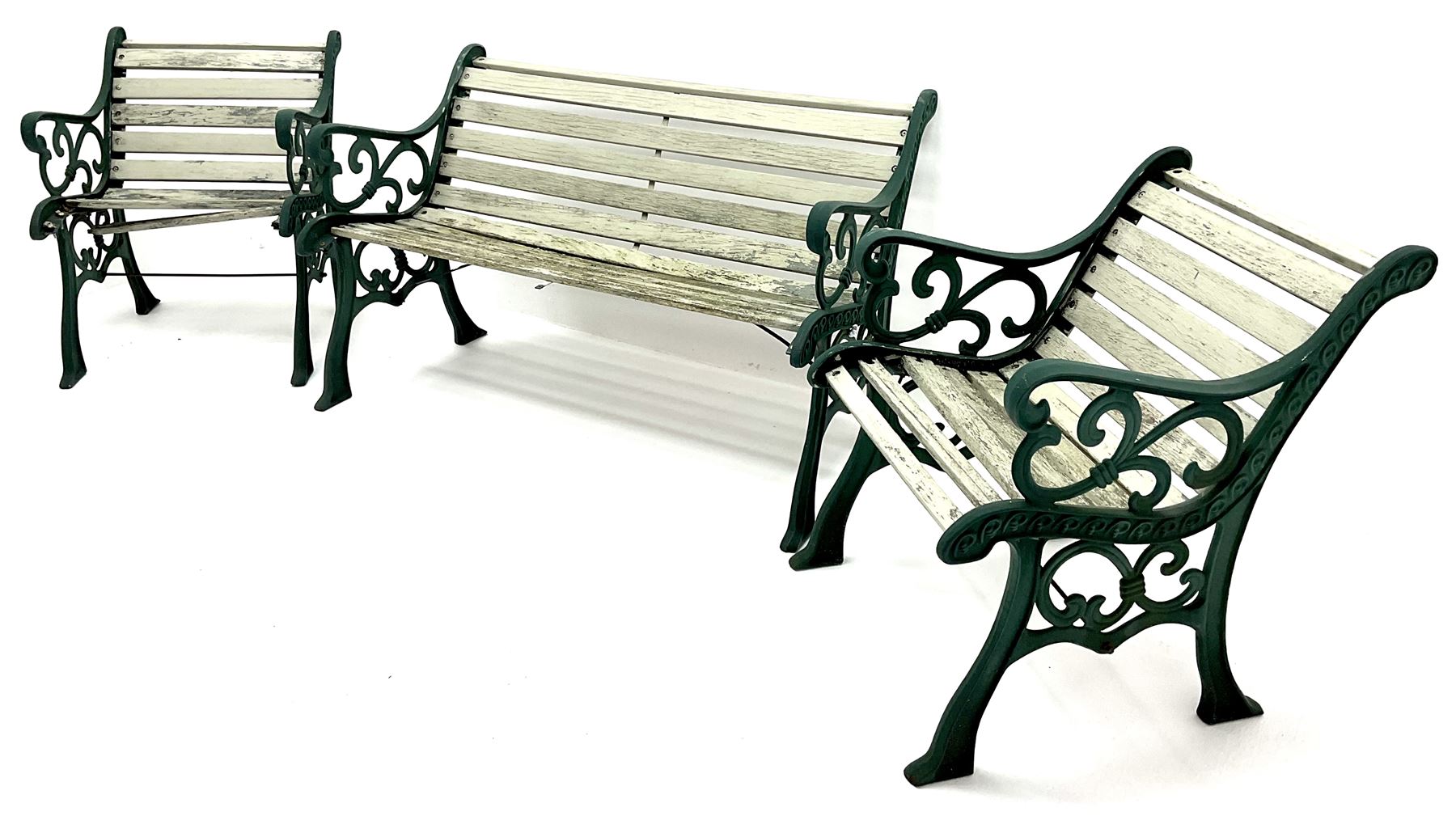 Cast iron garden bench - Image 3 of 3