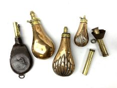 19th century James Barlow & Co. Birmingham Improved Patent copper and brass powder flask with plain