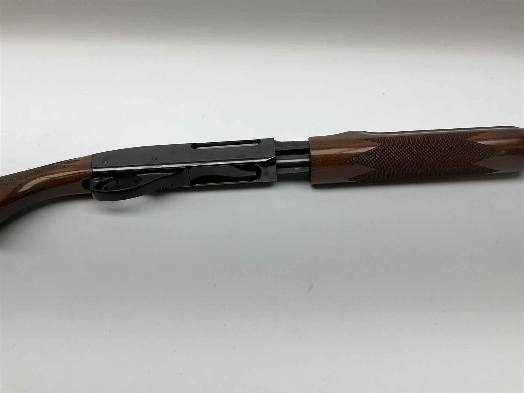 Remington Wingmaster model 870LW 28-bore three-shot pump-action shotgun with 2.75" chamber - Image 2 of 10