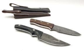 Perkin hunting knife with 10.5cm damascus blade stamped PERKIN and metal studded hardwood handle L20