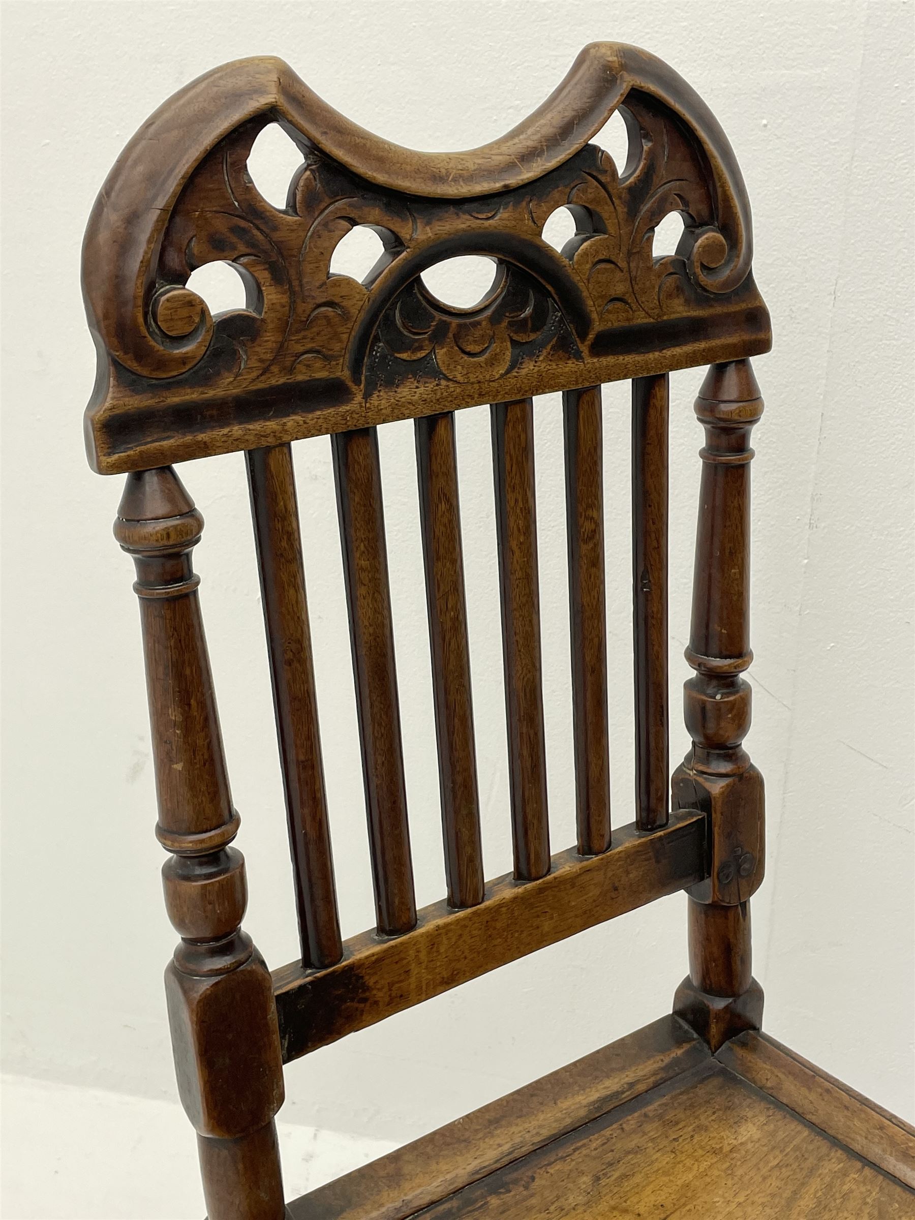 19th century walnut chair - Image 4 of 4