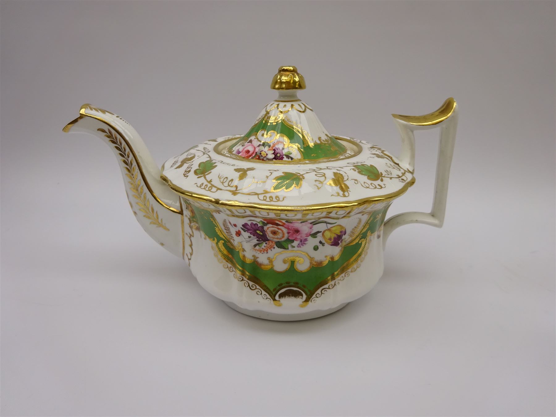 19th century English porcelain tea service - Image 5 of 10