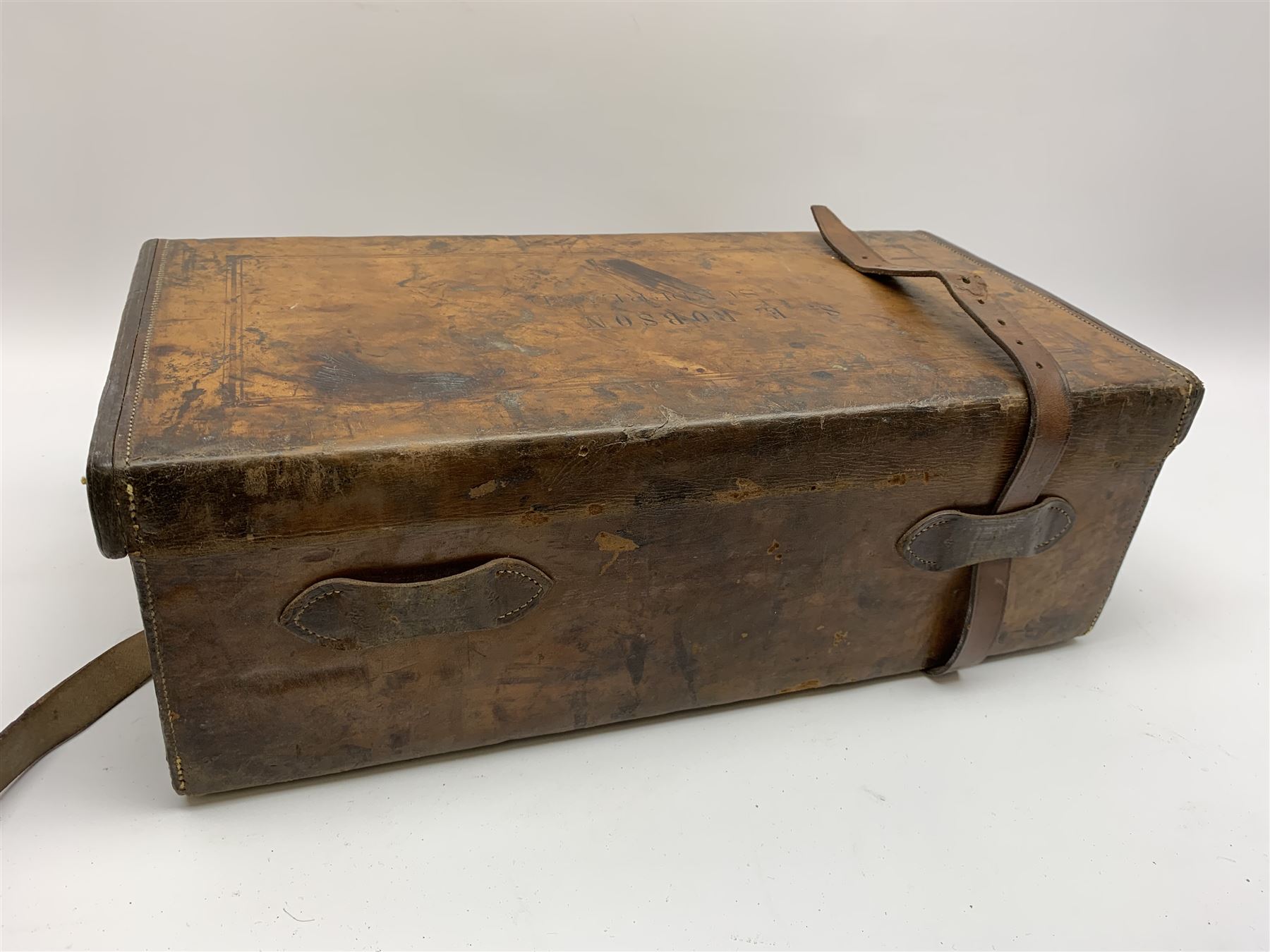Late 19th/early 20th century leather gun cartridge case - Image 8 of 8