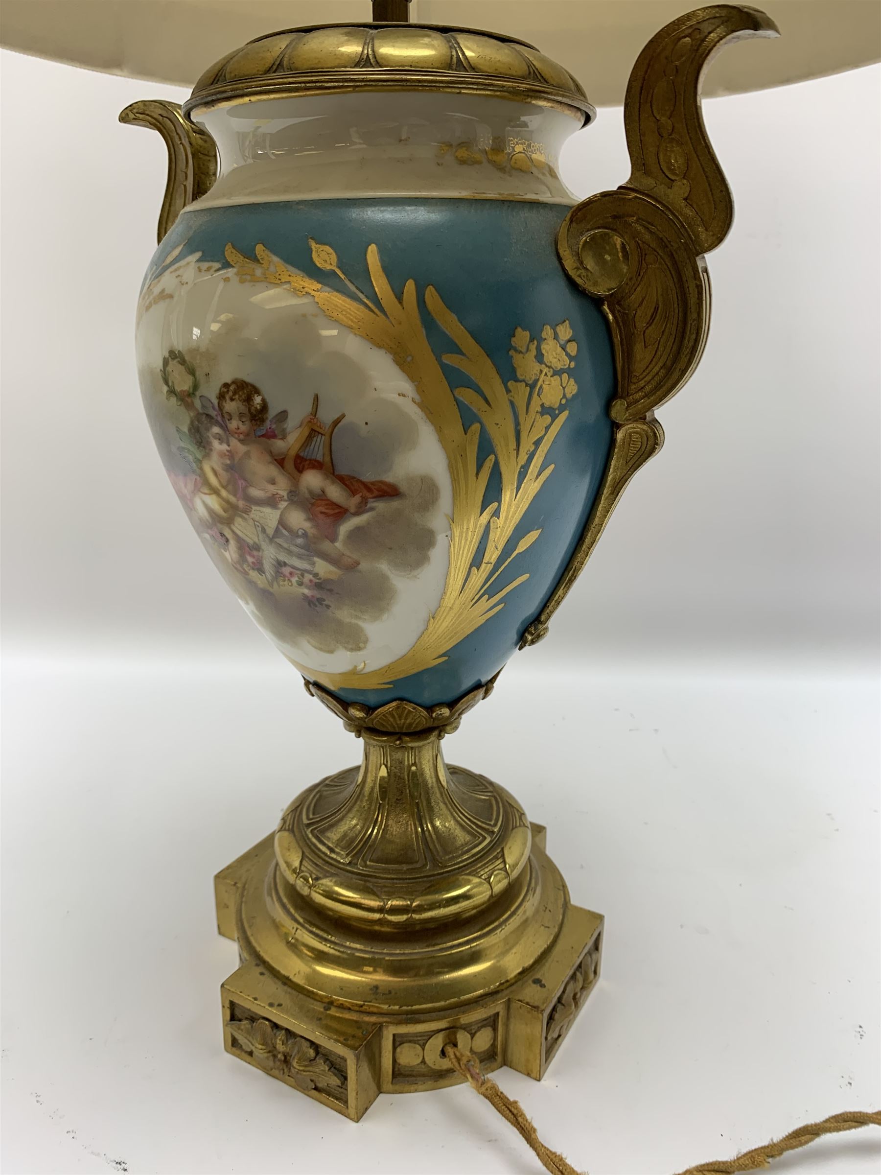 Sevres style table lamp - Image 5 of 7
