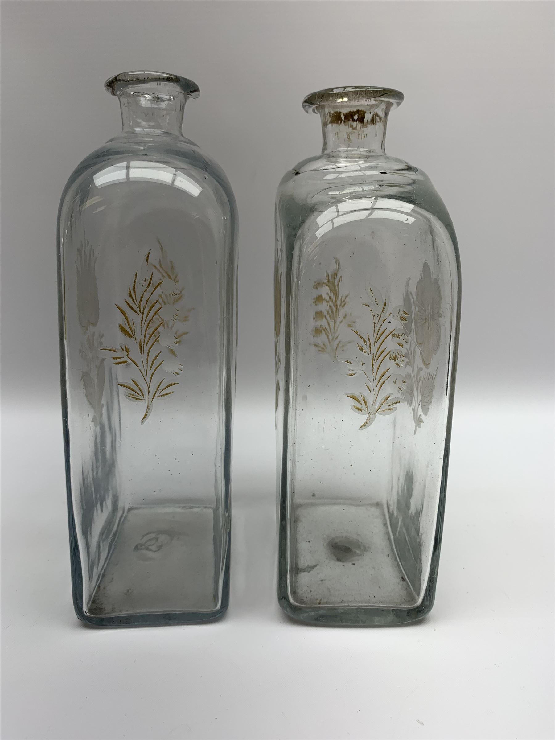 Pair of Georgian glass spirit decanters - Image 2 of 6