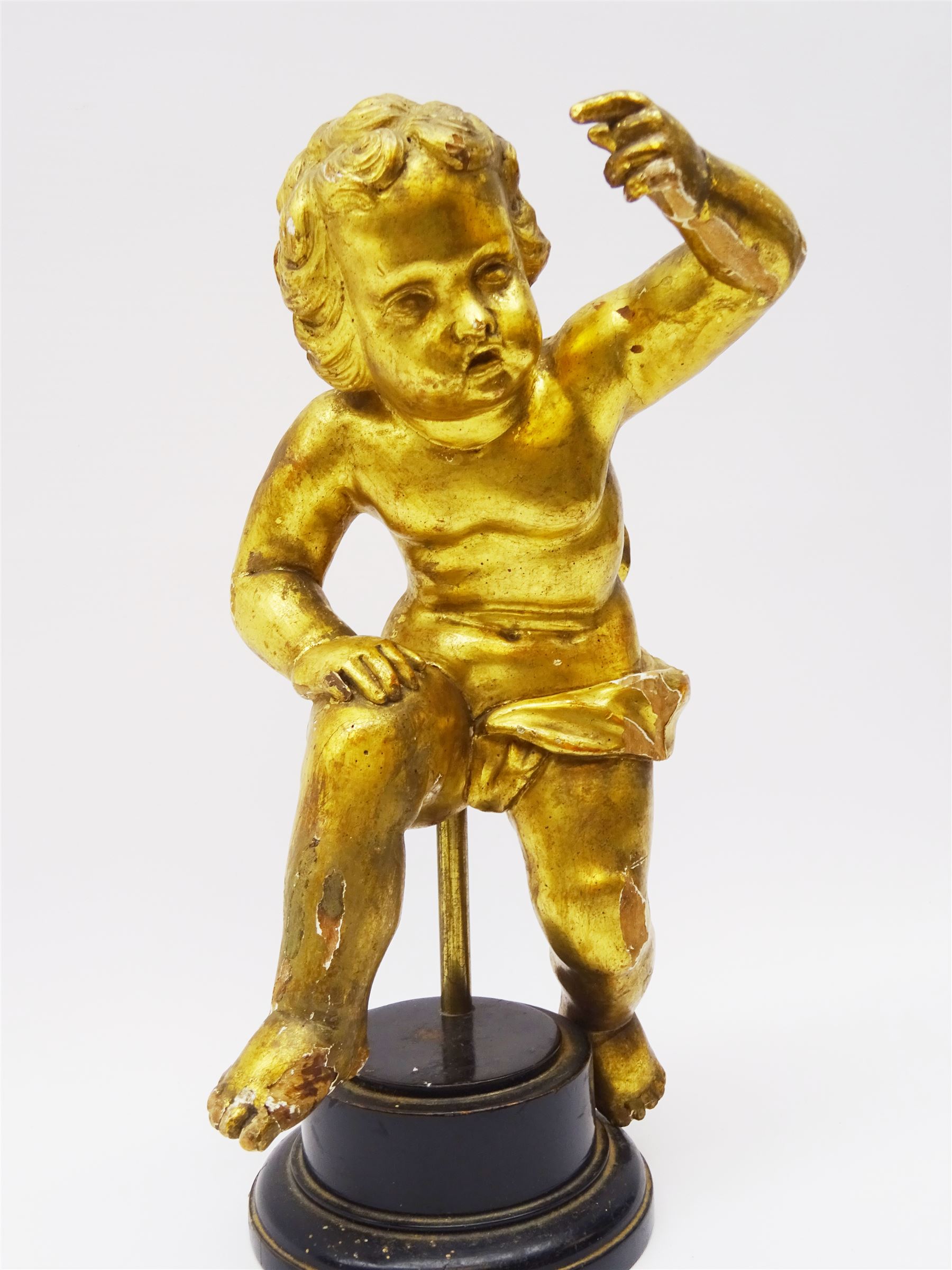 Early 18th century giltwood and gesso figure - Image 6 of 13