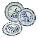 Late 18th/early 19th century Chinese export blue and white plate
