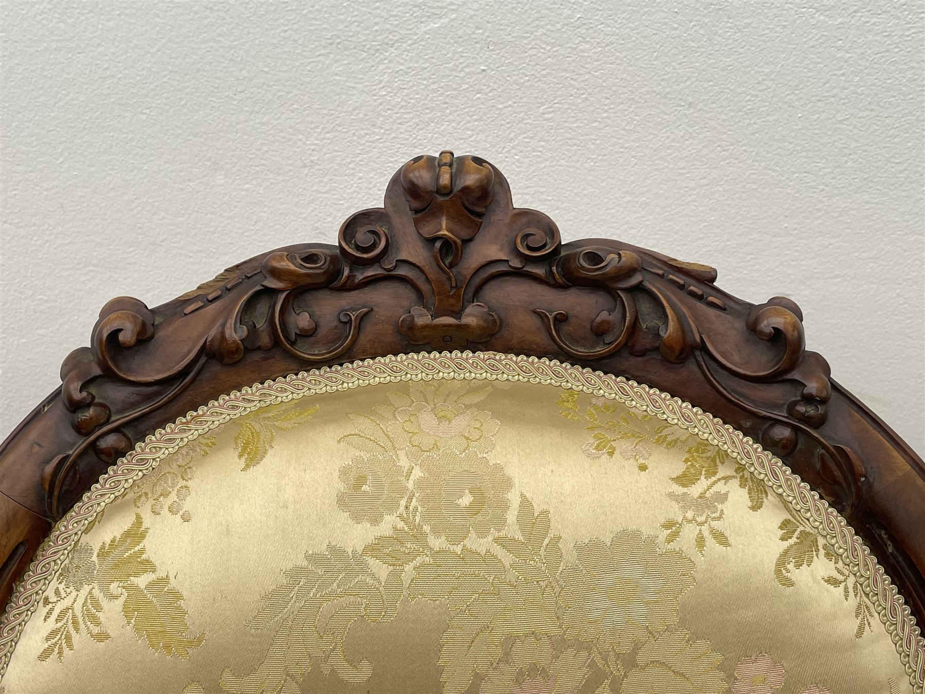 Victorian walnut lady’s drawing room chair - Image 2 of 7