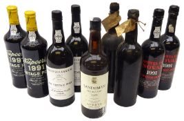 Vintage port including two bottles of Quinta Do Noval 1991