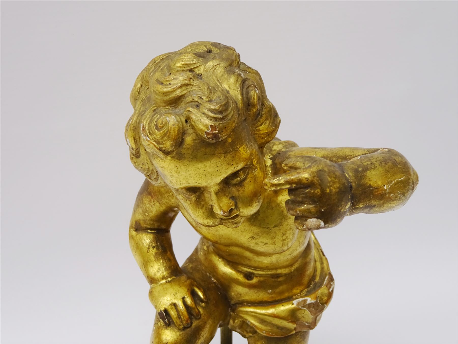 Early 18th century giltwood and gesso figure - Image 3 of 13