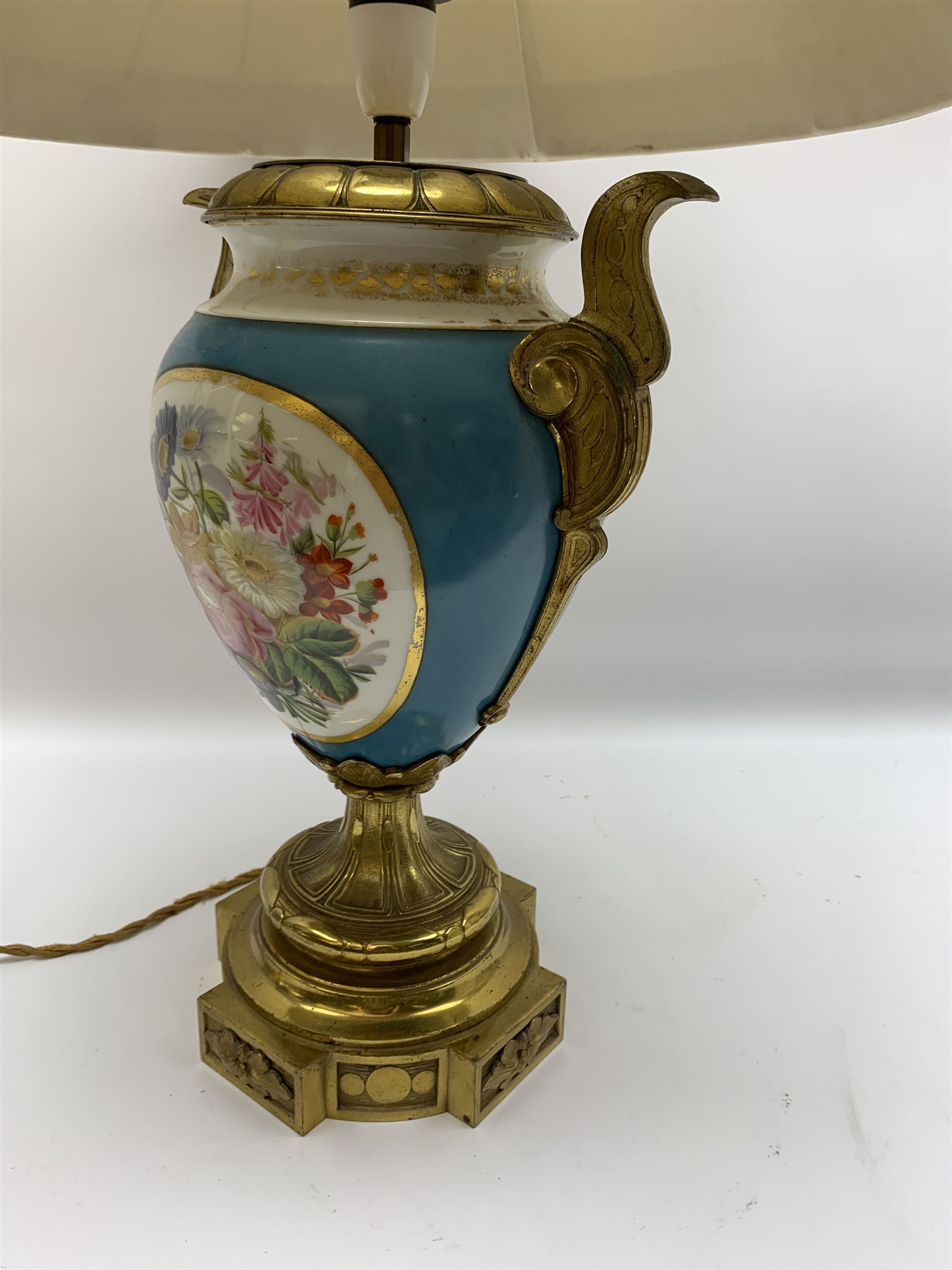 Sevres style table lamp - Image 7 of 7