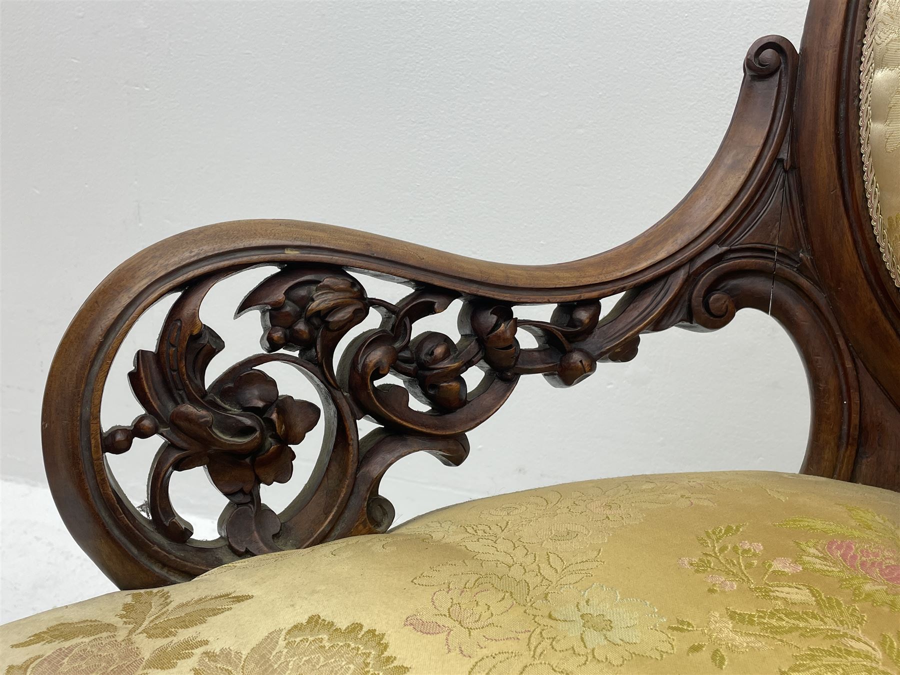 Victorian walnut lady’s drawing room chair - Image 3 of 7