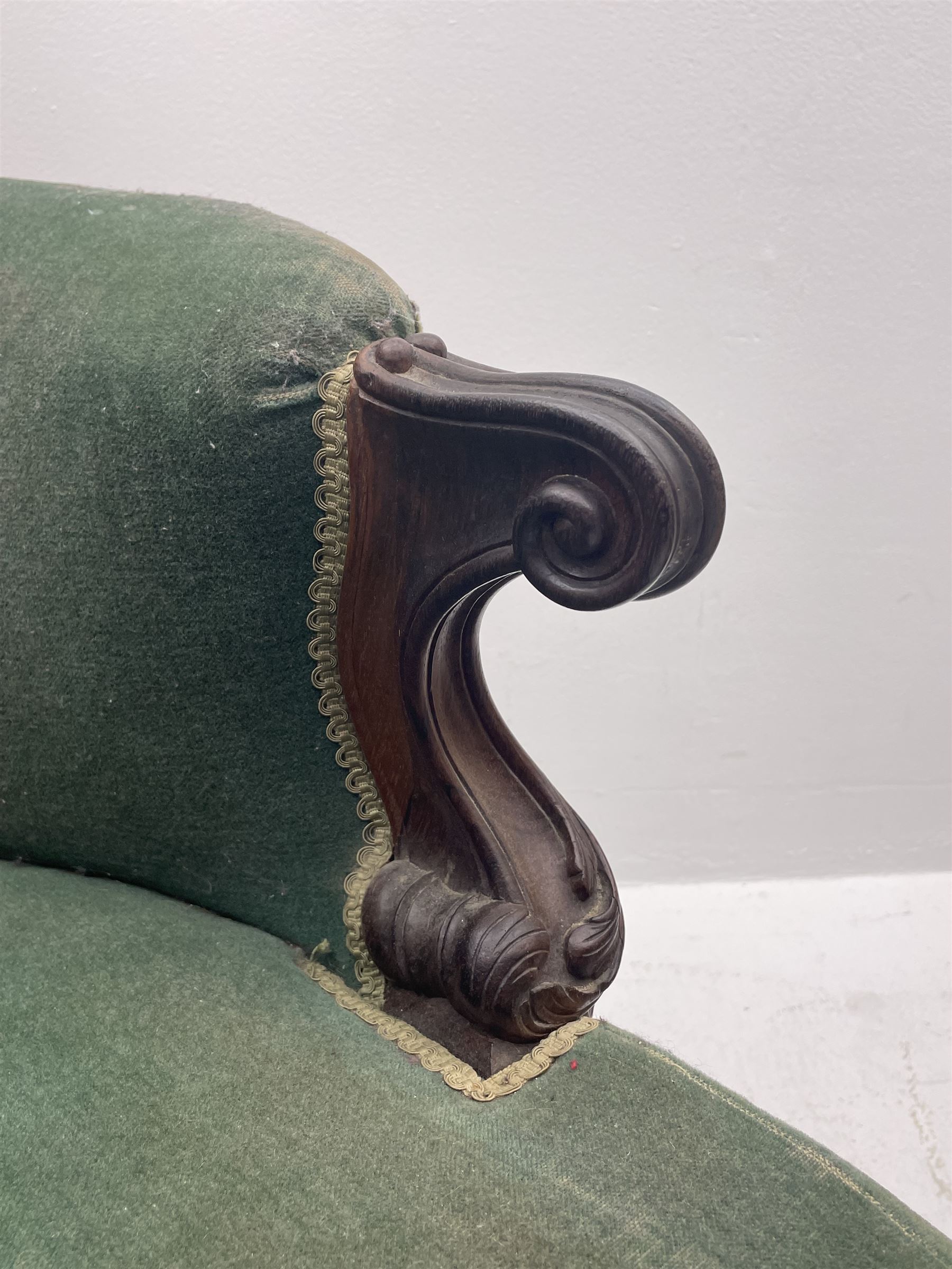 Set two Victorian rosewood drawing room armchairs - Image 4 of 7