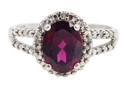 9ct white gold oval rubellite tourmaline ring