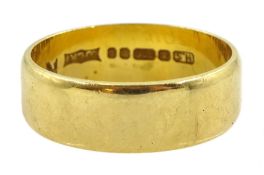 18ct gold wedding band hallmarked