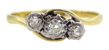 18ct gold three stone old cut diamond ring